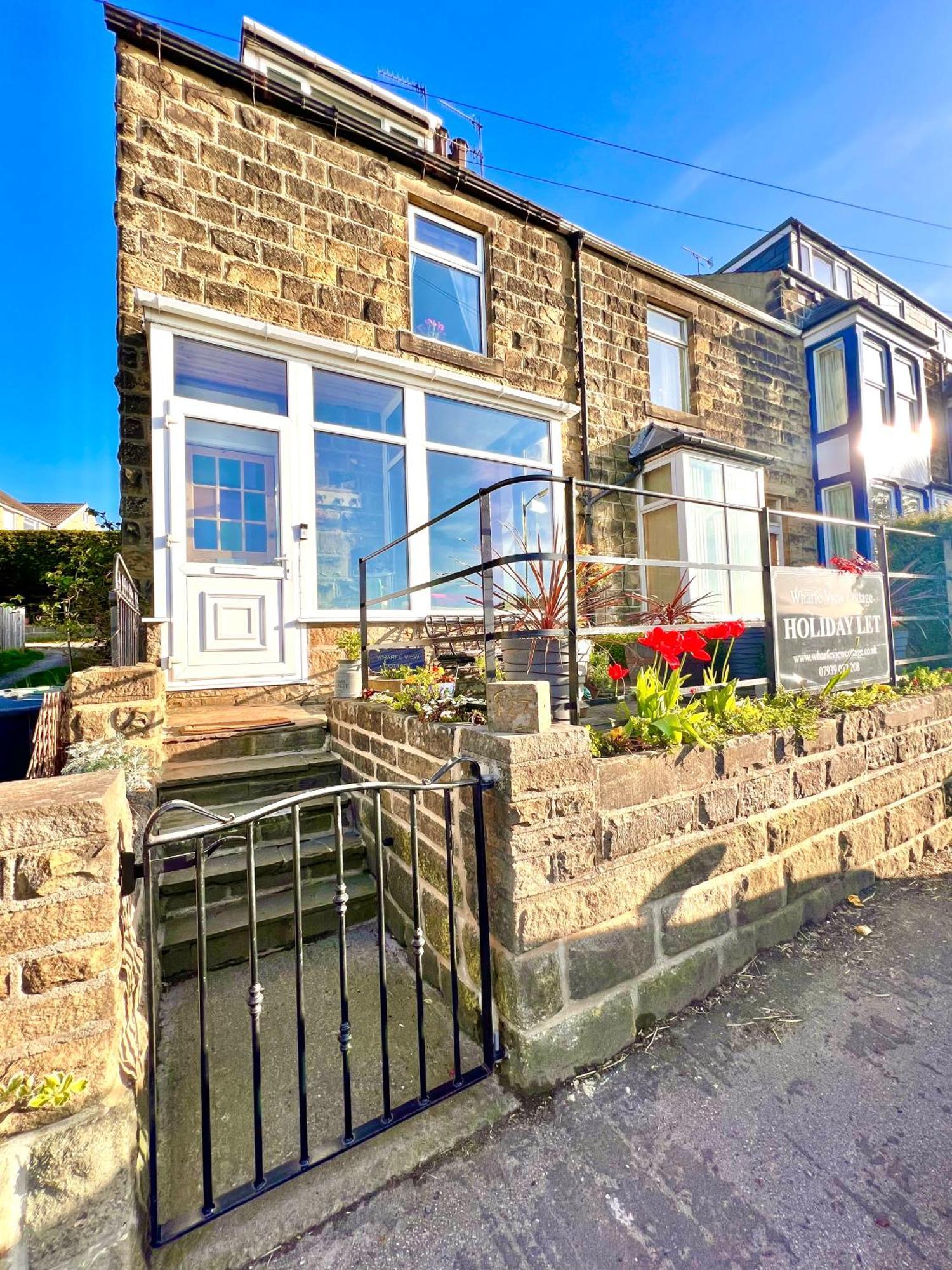 Wharfe View Cottage 伊尔克利 外观 照片
